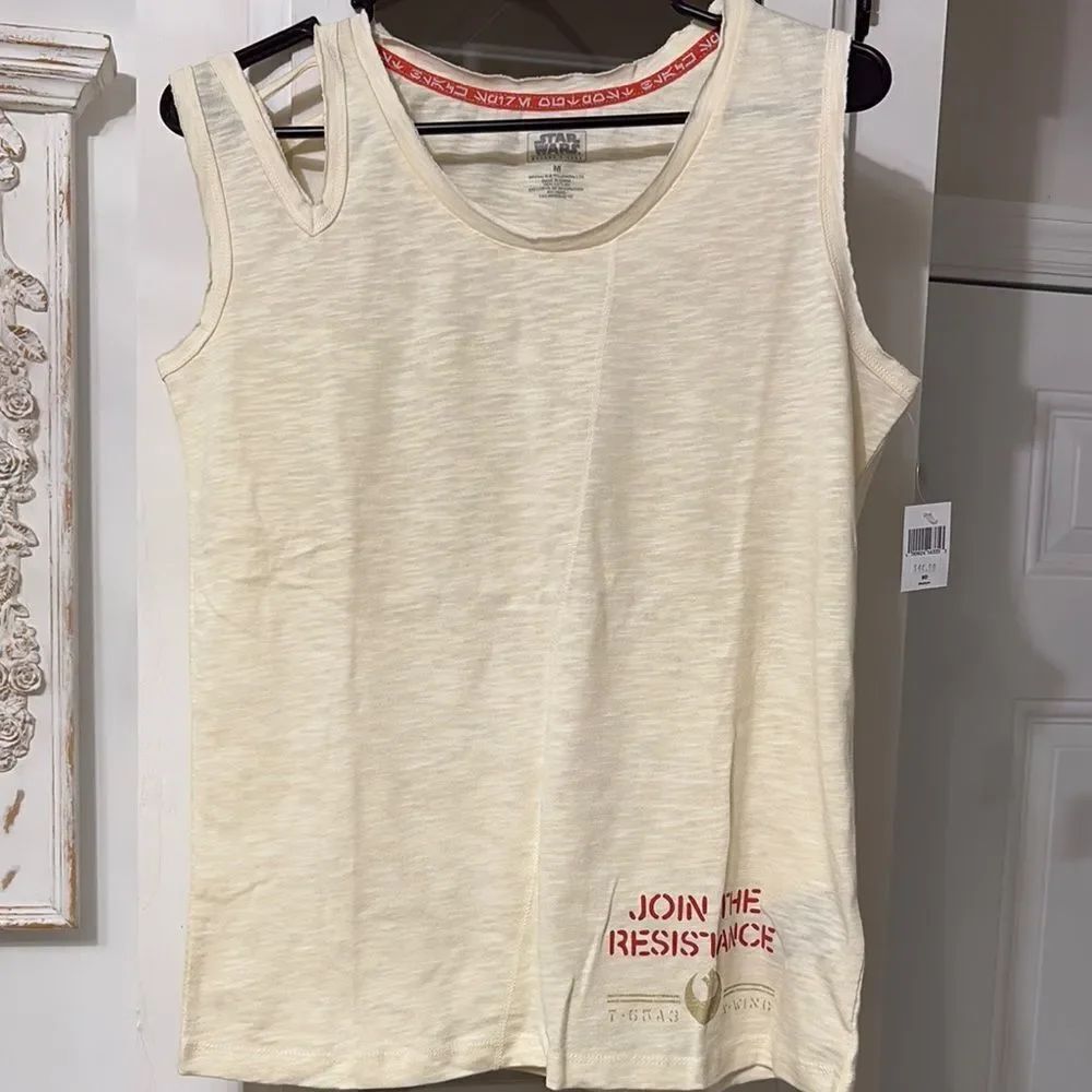 NWTStar Wars Join the Resistance Women's Beige Tank Top size Medium and Shorts S